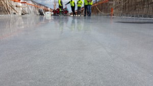 E-Grind-slipad och polerad betong.